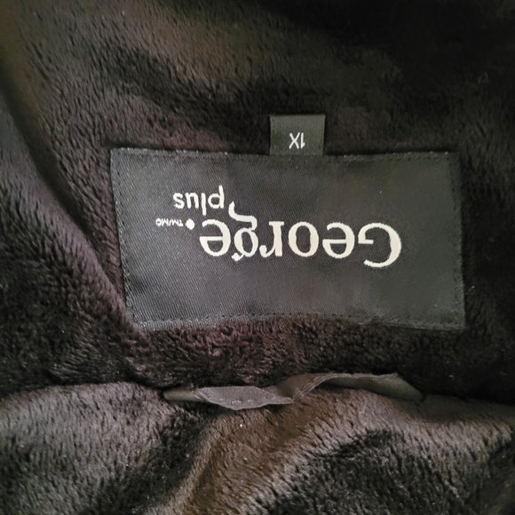 Women's plus size winter coat - Picture 2 of 2